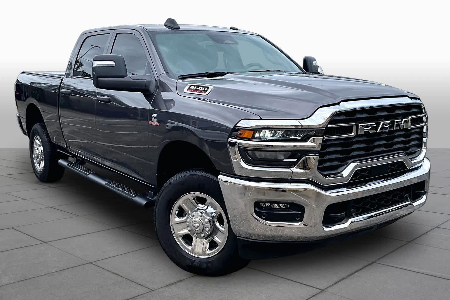 Used 2025 RAM 2500 Tradesman AWD/4WD image 5