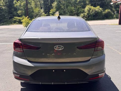 Used 2019 Hyundai Elantra SEL FWD image 4