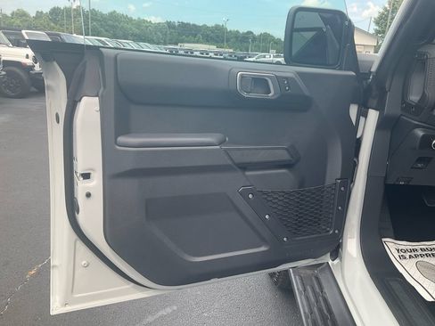 New 2026 Ford Bronco Outer Banks w/ Sasquatch Package AWD/4WD image 17