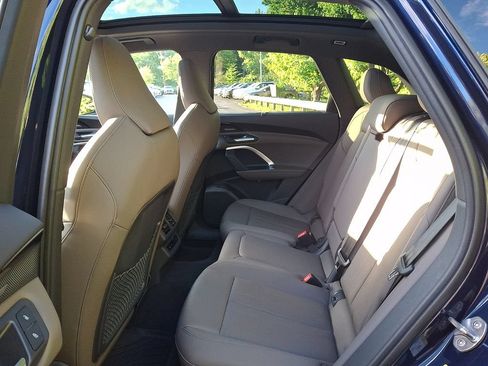 Used 2025 Audi Q5 Prestige AWD/4WD image 17