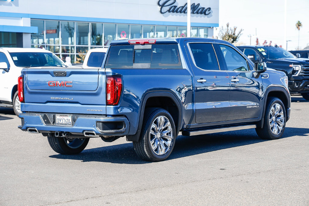 Certified 2025 GMC Sierra 1500 Denali w/ Denali Reserve Package AWD/4WD image 4