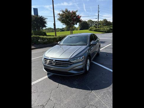 Used 2019 Volkswagen Jetta S w/ Driver Assistance Package FWD image 1