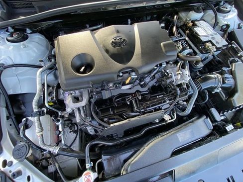 Used 2023 Toyota Camry SE FWD image 29