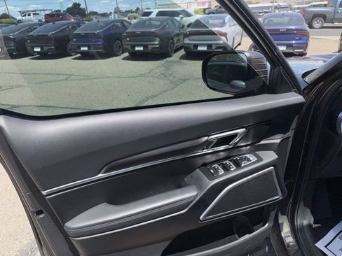 Used 2024 Kia Telluride S w/ S Sunroof Package AWD/4WD image 19