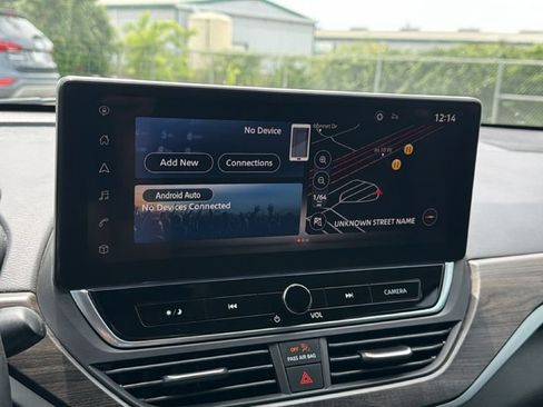 Used 2023 Nissan Altima 2.5 SV w/ SV Premium Package FWD image 28