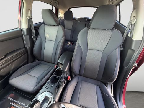 Used 2019 Subaru Crosstrek 2.0i Premium AWD/4WD image 13