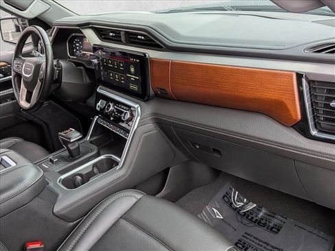 Used 2022 GMC Sierra 1500 Denali image 25