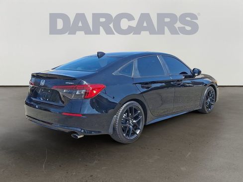 Used 2023 Honda Civic Sport image 6