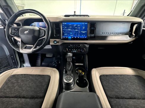 Used 2022 Ford Bronco Wildtrak AWD/4WD image 10