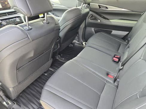 New 2026 INFINITI QX60 Luxe FWD image 11