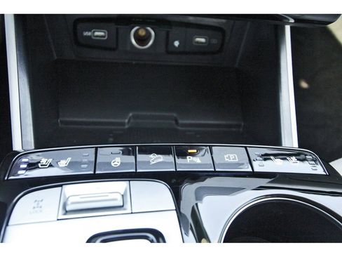 Used 2023 Hyundai Tucson Limited w/ Cargo Package image 29