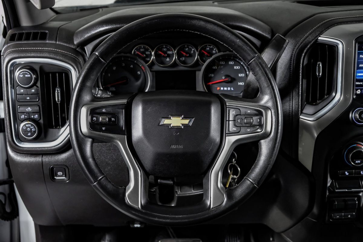 Used 2021 Chevrolet Silverado 2500 LT w/ Fleet Comfort Package AWD/4WD image 17
