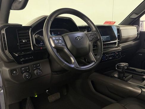 Used 2024 Chevrolet Silverado 1500 ZR2 w/ Technology Package AWD/4WD image 21