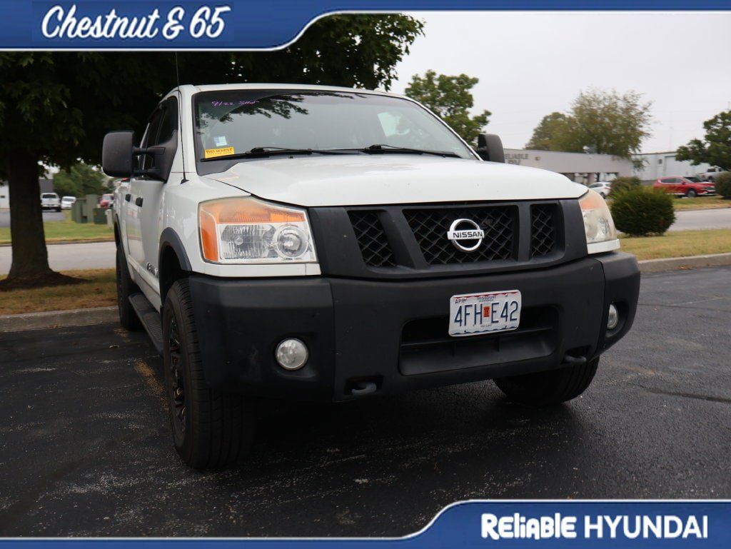 Used 2014 Nissan Titan PRO-4X w/ Pro-4x Luxury Package AWD/4WD image 3