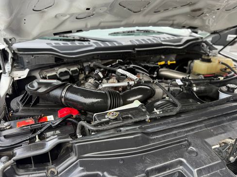 Used 2019 Ford F350 XLT w/ XLT Value Package image 34