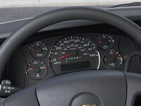 New 2025 Chevrolet Express 2500 w/ Safety Package image 21