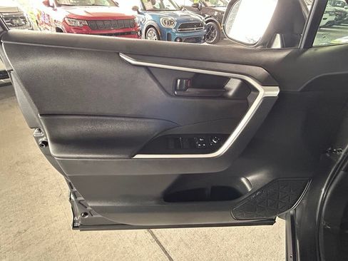 Used 2025 Toyota RAV4 LE FWD image 19