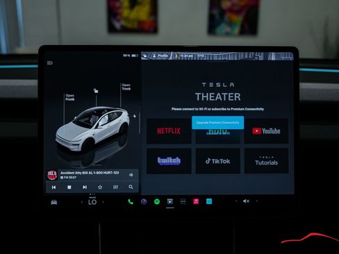 Used 2026 Tesla Model Y Long Range RWD image 74
