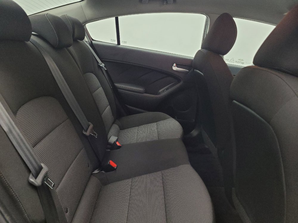 Used 2018 Kia Forte LX FWD image 19