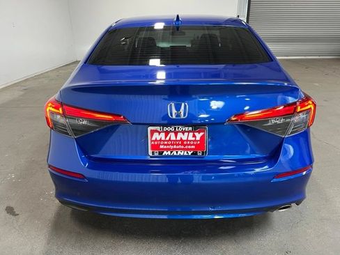 Used 2022 Honda Civic Sport image 4