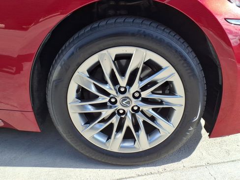 Used 2018 Lexus LS 500 image 9