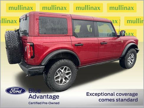 Certified 2025 Ford Bronco Badlands image 3