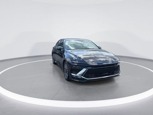 New 2026 Hyundai Sonata SEL FWD image 2