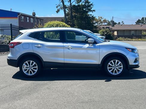 Used 2021 Nissan Rogue Sport S AWD/4WD image 10