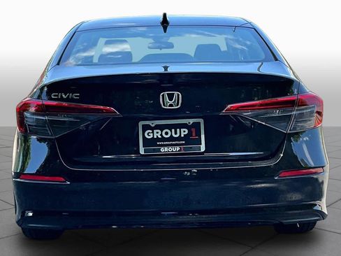 Used 2024 Honda HR-V LX image 5