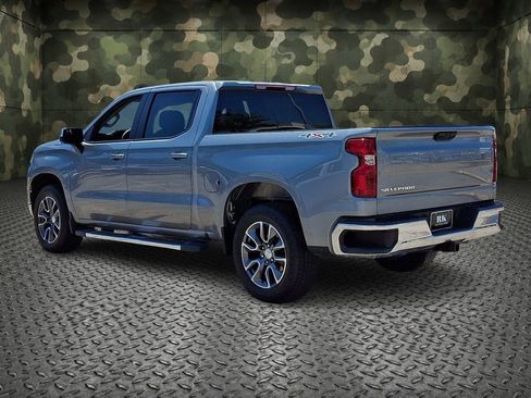 Certified 2024 Chevrolet Silverado 1500 LT AWD/4WD image 4