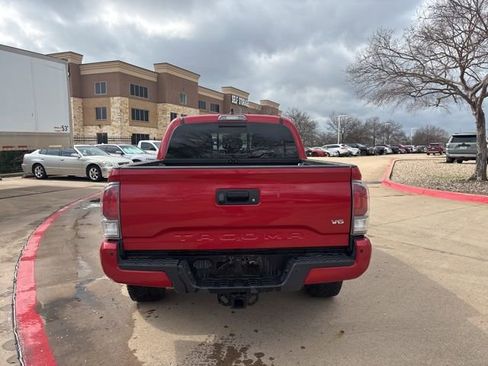Certified 2023 Toyota Tacoma TRD Off-Road w/ Technology Package image 6