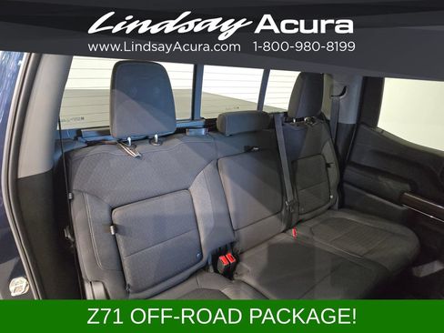 Used 2020 Chevrolet Silverado 1500 RST AWD/4WD image 9