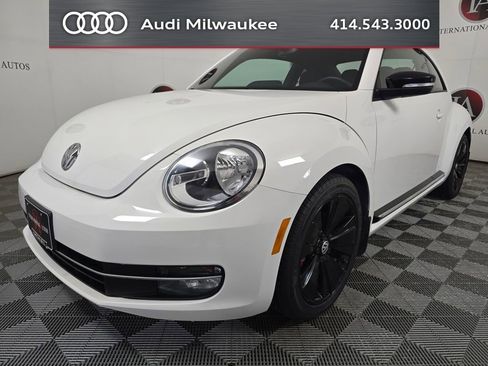 Used 2013 Volkswagen Beetle 2.0T FWD image 5