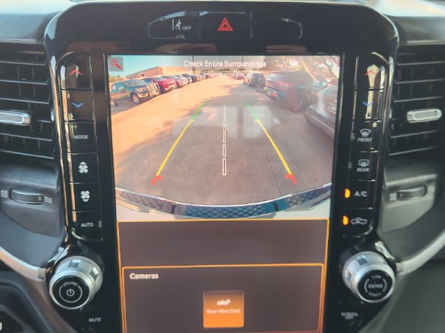 Used 2025 RAM 1500 Big Horn AWD/4WD image 17