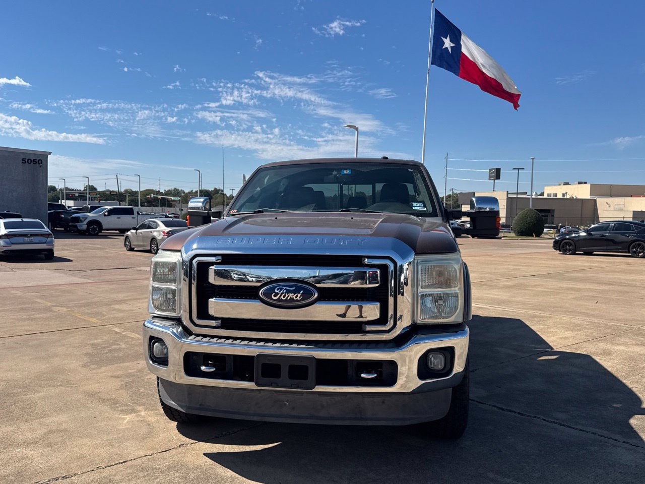Used 2011 Ford F250 Lariat w/ Lariat Interior Pkg AWD/4WD image 6