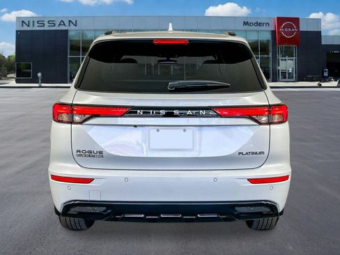 New 2026 Nissan Rogue Platinum AWD/4WD image 3