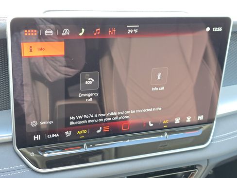 New 2026 Volkswagen Tiguan SE image 13