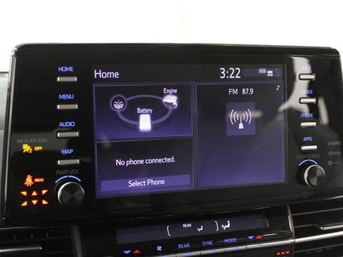 Used 2023 Toyota Sienna XLE image 10