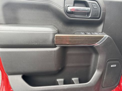 Used 2019 Chevrolet Silverado 1500 RST image 10