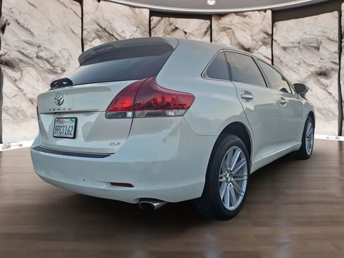 Used 2014 Toyota Venza XLE w/ XLE Premium Package FWD image 5