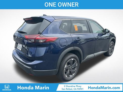 Used 2025 Nissan Rogue SV FWD image 5