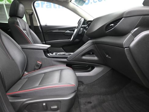 Used 2023 Buick Envision Essence w/ Sport Touring Package AWD/4WD image 9