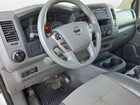 Used 2021 Nissan NV 2500 SV RWD image 12