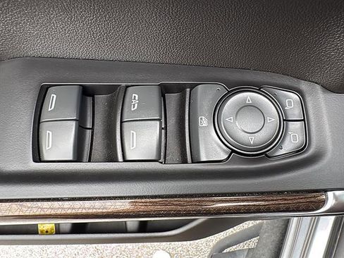 Used 2022 Chevrolet Silverado 1500 RST w/ LPO, Blackout Package AWD/4WD image 36