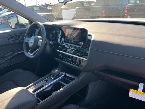 New 2026 Nissan Pathfinder SV FWD image 12