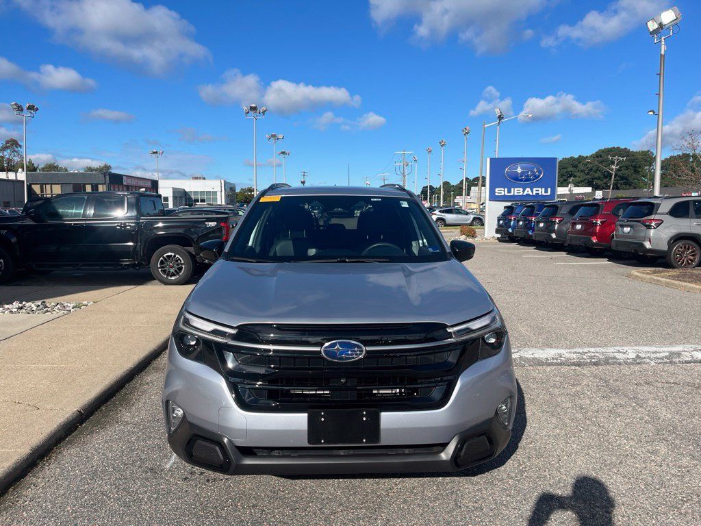 Used 2025 Subaru Forester Touring AWD/4WD image 8