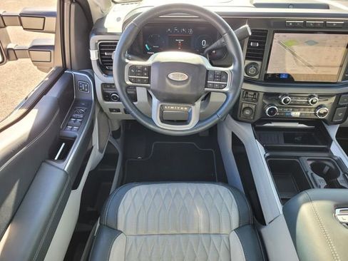 Used 2024 Ford F350 Limited image 15