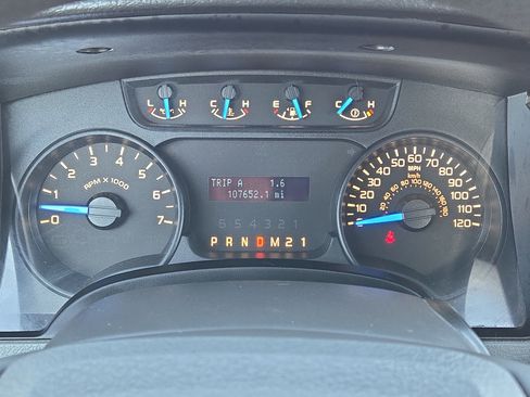 Used 2014 Ford F150 STX w/ Equipment Group 201A Mid image 22