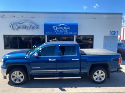 Used 2017 GMC Sierra 1500 SLT