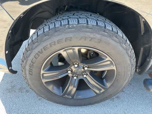 Used 2016 RAM 1500 Sport w/ Black Ram 1500 Sport Group AWD/4WD image 3